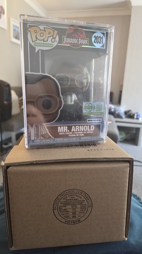 Funko pop jurassic park mr - pop!,