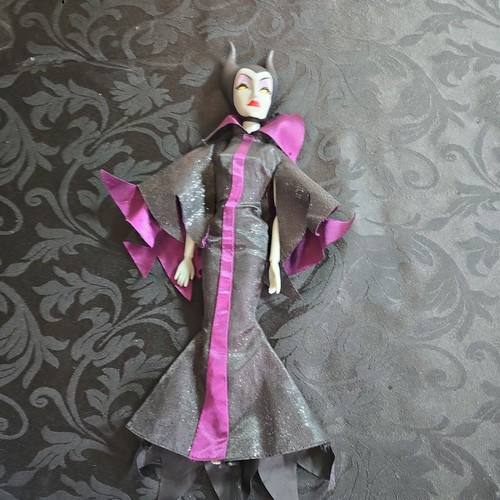 Disney store maleficent doll - disney,