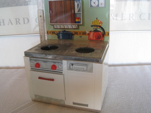 Vintage dolls kitchen - vintage, tin