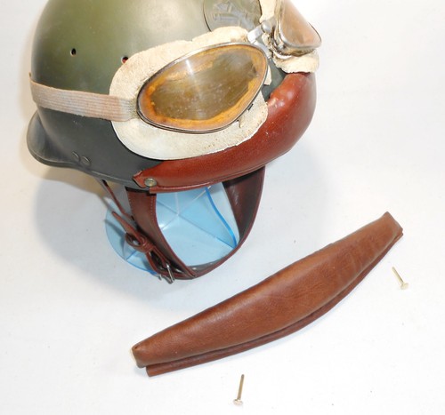 Front shock absorbing leather - shock-absorbing,