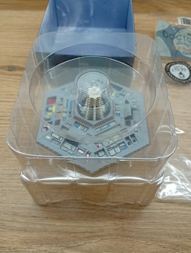 Eaglemoss doctor who figurine - eaglemoss,