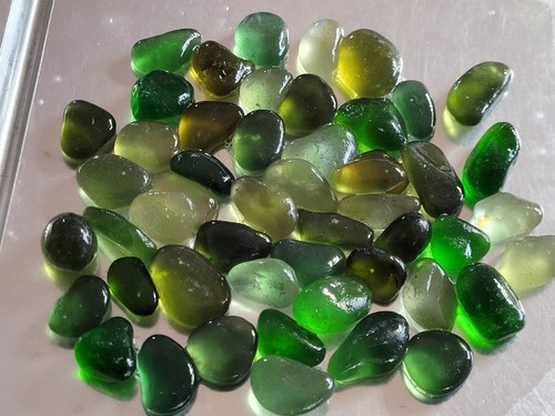 Shades green sea glass - 50,