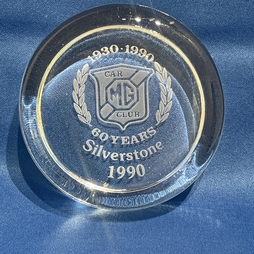 Paper weight glass owners - weight,