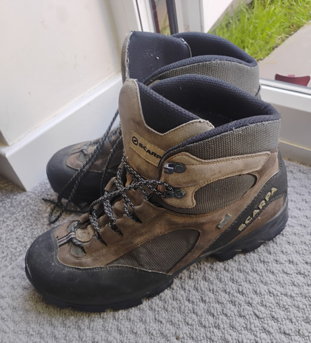 Scarpa mens brown suede - scarpa,