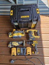 Dewalt 18V XR 4 Piece Power Tool Kit With 2xBatteries Charger Case 