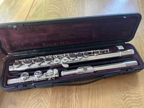 Yamaha 211 student flute - yamaha,