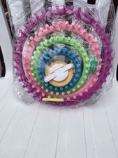 Pompom Marker And Knitting Loom Set