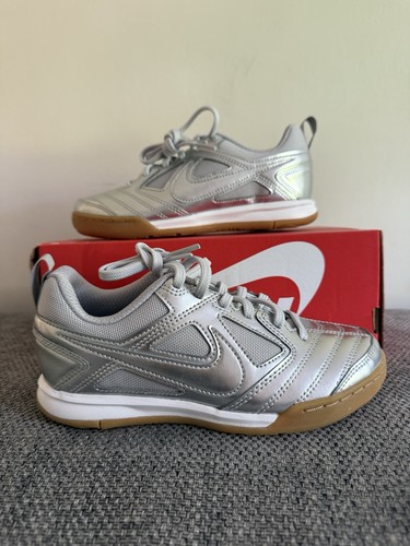 Nike gato lv8 metali - nike,