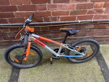 Cube Acid 200 Action Team