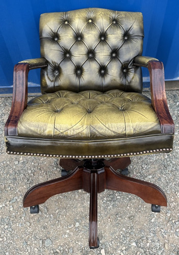 Green leather swivel - green,