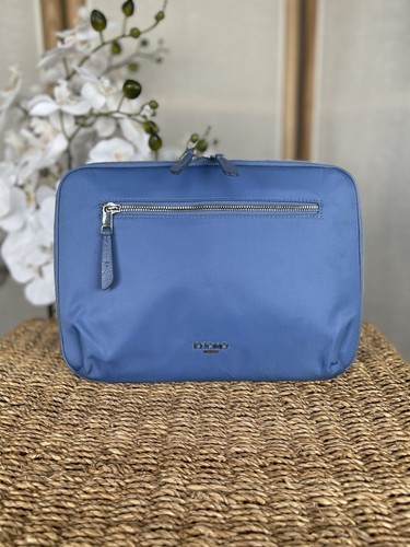 Knomo blue oversized pouch