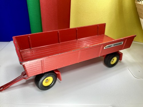 Britains farm wheel trailer - britains,