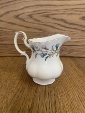 Royal Albert Brigadoon Cream /