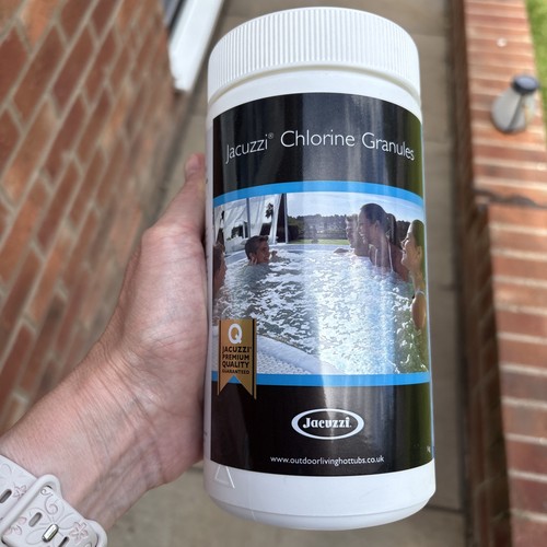 Jacuzzi hot tub chlorine - jacuzzi,
