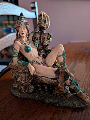 Fantasy female warrior resin - warrior,