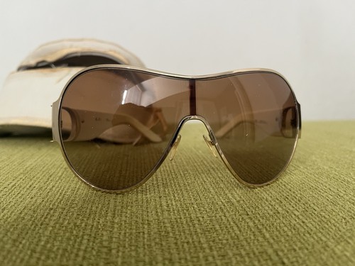 Christian dior i - -,