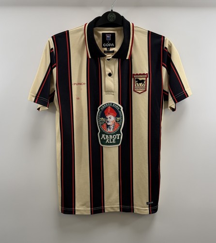 Ipswich town away football - away,