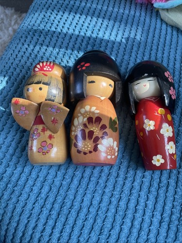 Japanese girls kokeshi wooden - girls,
