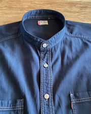 MENS VINTAGE. GRANDAD SHIRT BY LEVIS       19.     COLLAR.  SIZE XL