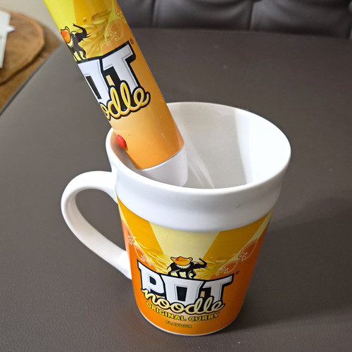 Pot noodle original curry - pot,