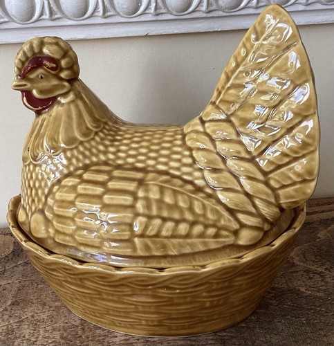 Vintage ceramic chicken - ceramic, a
