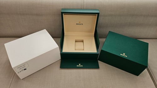 Authentic rolex watch - authentic, box