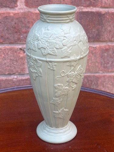 Vintage wedgwood green cane - green,