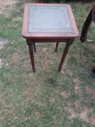 Wooden wine table h47 - x, x