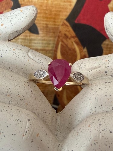 10ct yellow gold - 10ct,