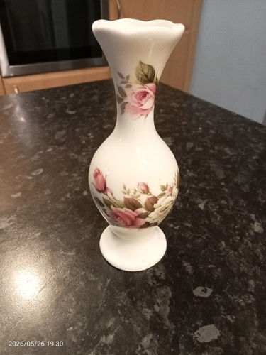 Vintage bone china - bone,
