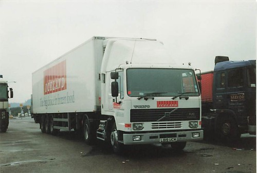 Volvo fl10 truck - truck, photo