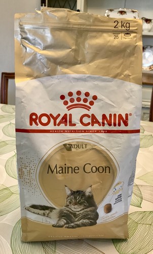 Cat food royal canine - food.,