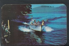 America Postcard - Water Skiing at Warwick, New York    T7522