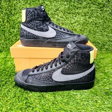 Nike Blazer Mid 77 Trainers