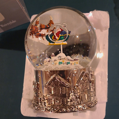 Wallace silversmiths - wallace,