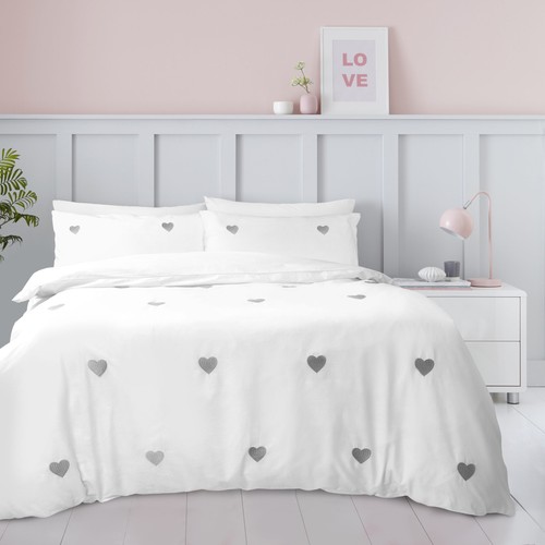 New embroidered hearts duvet - embroidered,