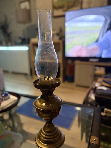 Vintage brass duplex oil lamp - brass,