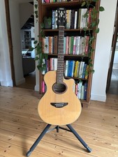 Yamaha APX-4A Electro Acoustic Guitar with Hard Case