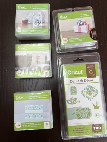 Cricut cartridge bundle - , x3