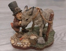 Finnians figure, Blarney Stone