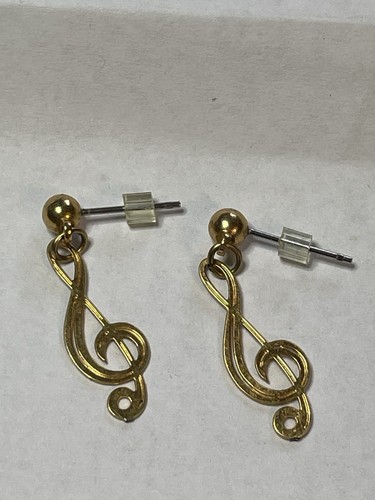 Gold tone treble clef - clef, earrings