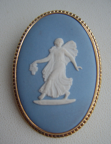 Vintage large gold plated - large,