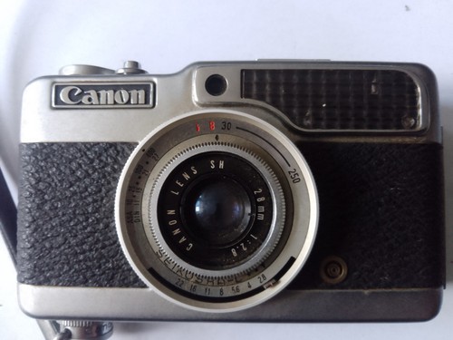 Canon demi half frame - half, 28mm