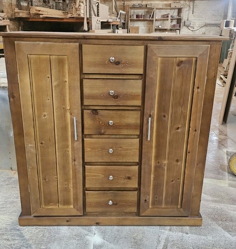 Solid pine dark oak sideboard - dark,