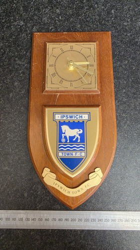 Vintage retro ipswich - retro,