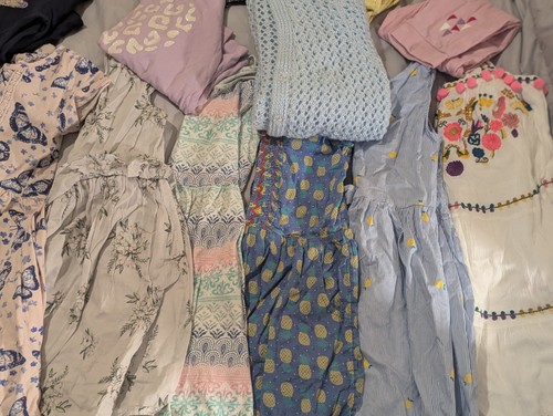 Huge girls bundle - huge,