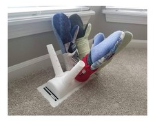 Green Glove Dryer for Hats