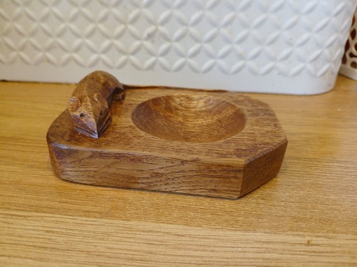 Robert mouseman thompson - mouseman, hand