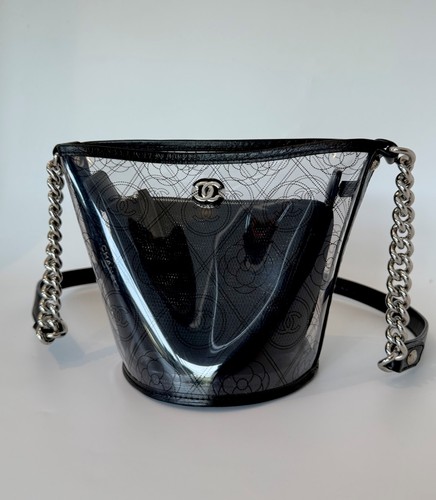 Chanel camellia black - chanel,
