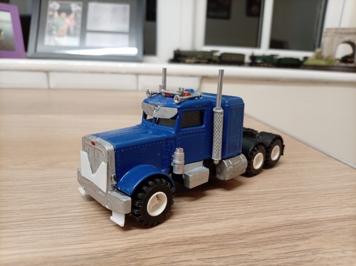 Peterbilt matchbox - 1/55,
